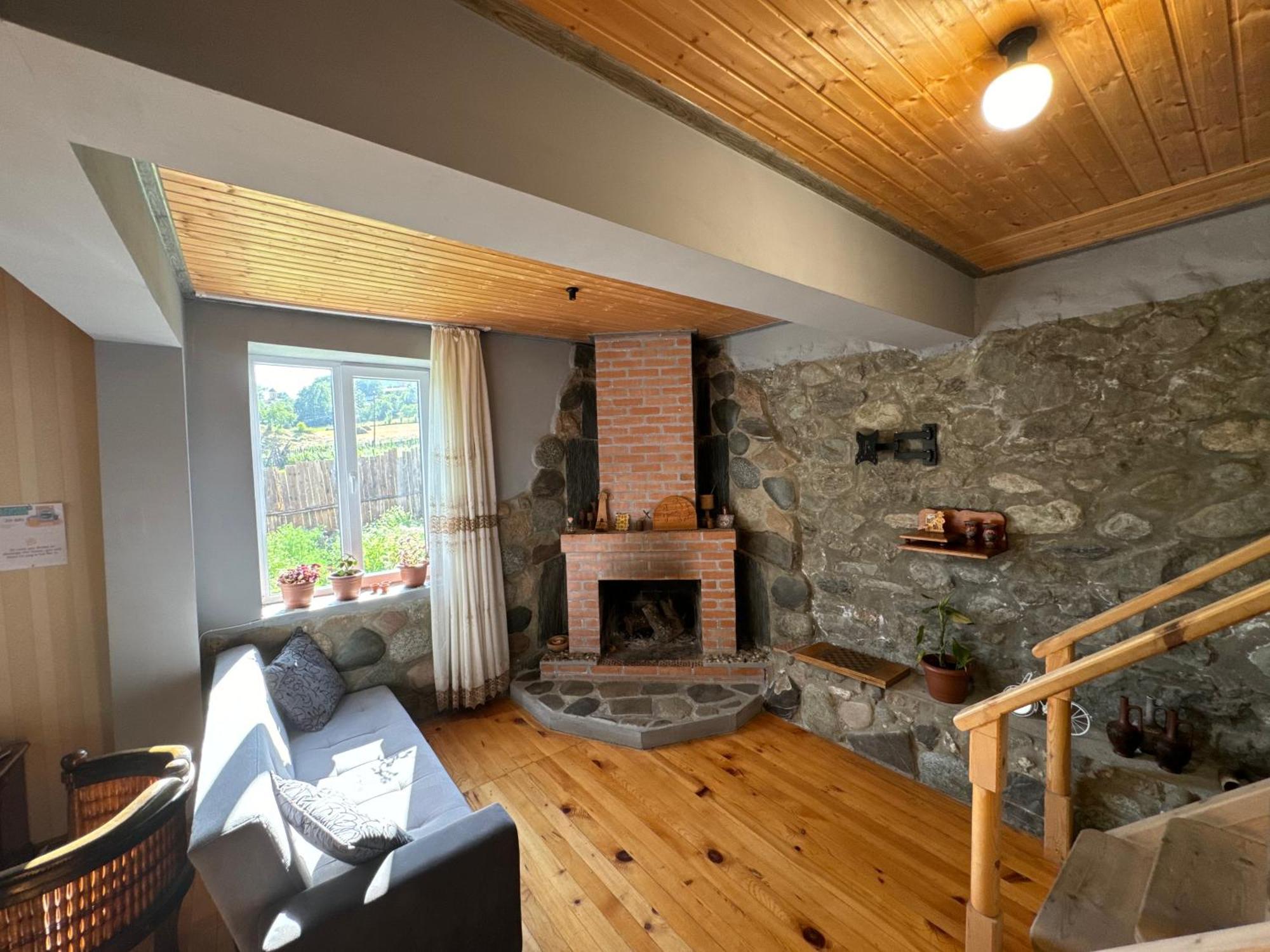 Barbara'S Eco-Cozy Guesthouse Mestia Kültér fotó